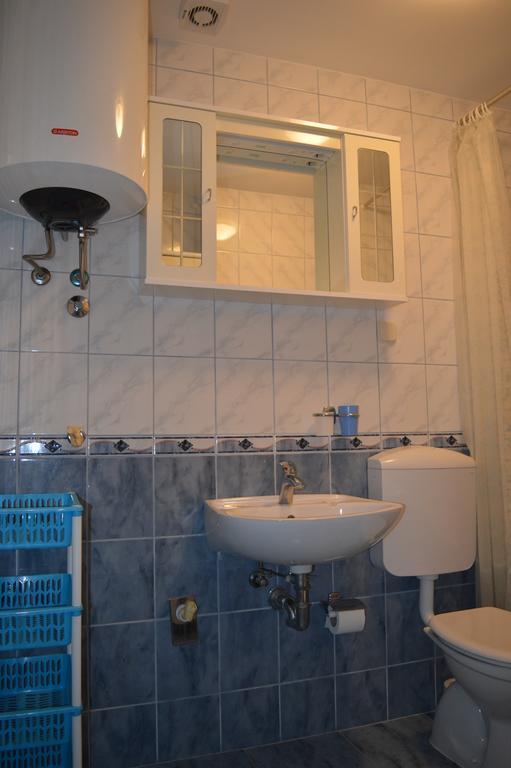 Apartments Majstrovic Живогошче Экстерьер фото