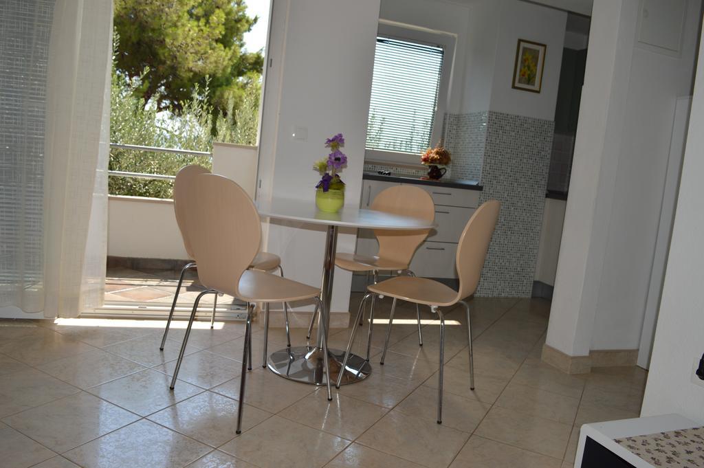 Apartments Majstrovic Живогошче Экстерьер фото